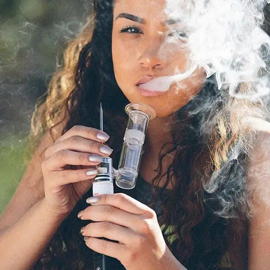 como fumar vape Grupo emi Colombia main image 1