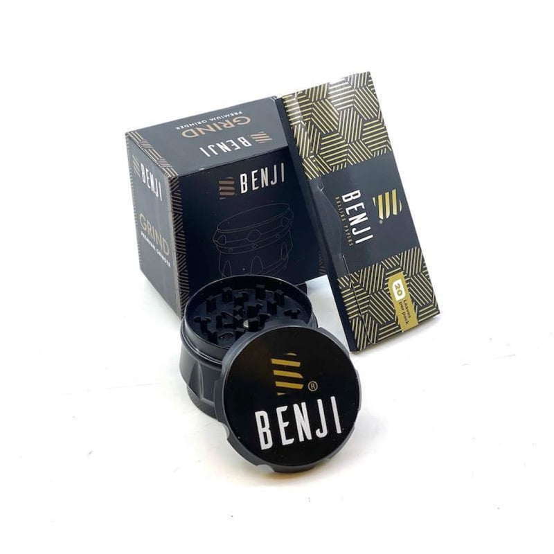 Grinder Benji 2.2" Negro Mate Aluminio 4 Piezas